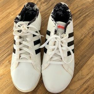 Rare found Adidas flower pattern sneakers